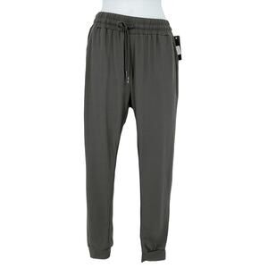 LA 12 St Women's Jogger in Grey size Small